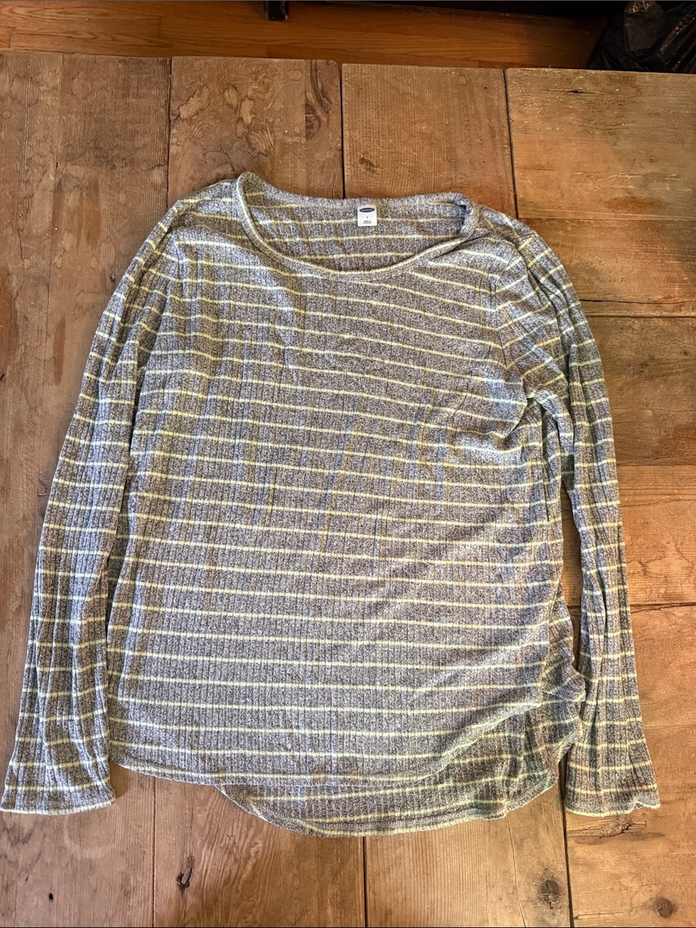 Old Navy Gray Long-Sleeve Top with Yellow Stripes